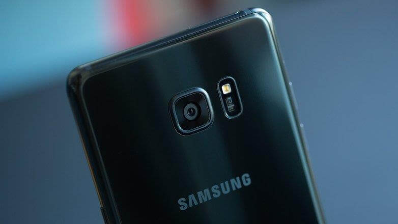 Samsung deve iniciar desbloqueio de chips de rádio FM em seus futuros smartphones